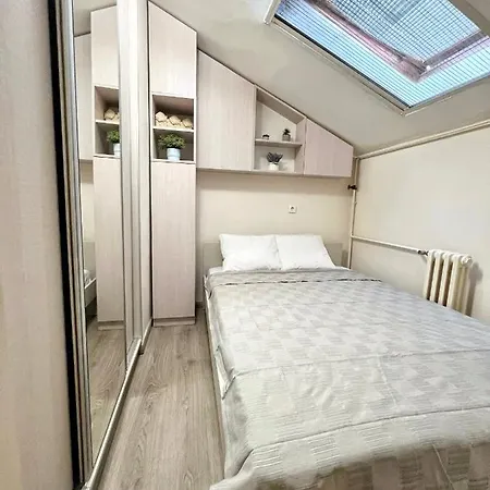 Lägenhet Monument To Vuk Belgrad